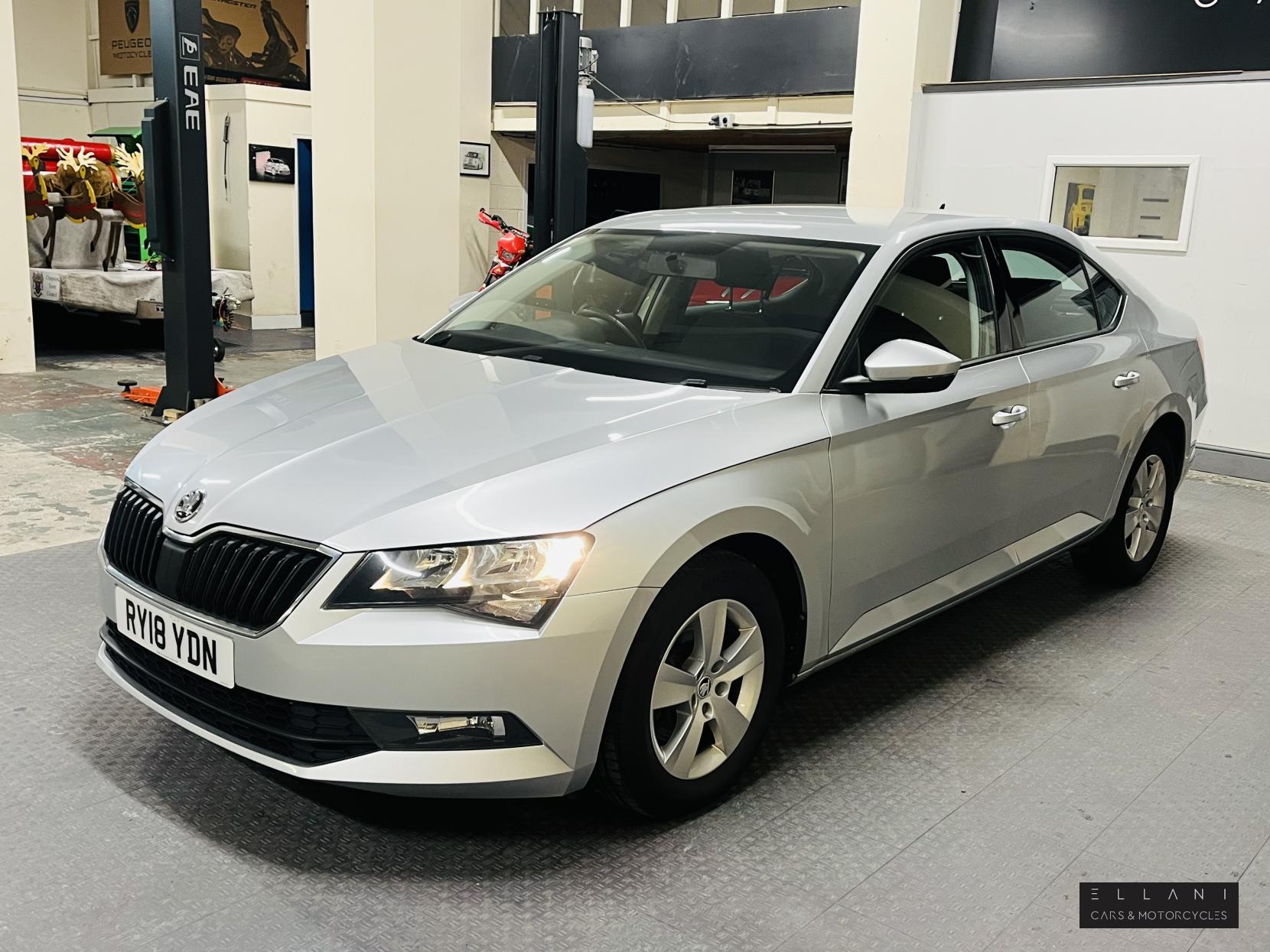 Skoda Superb 1.6 TDI S Hatchback 5dr Diesel Manual Euro 6 (s/s) (120 ps)