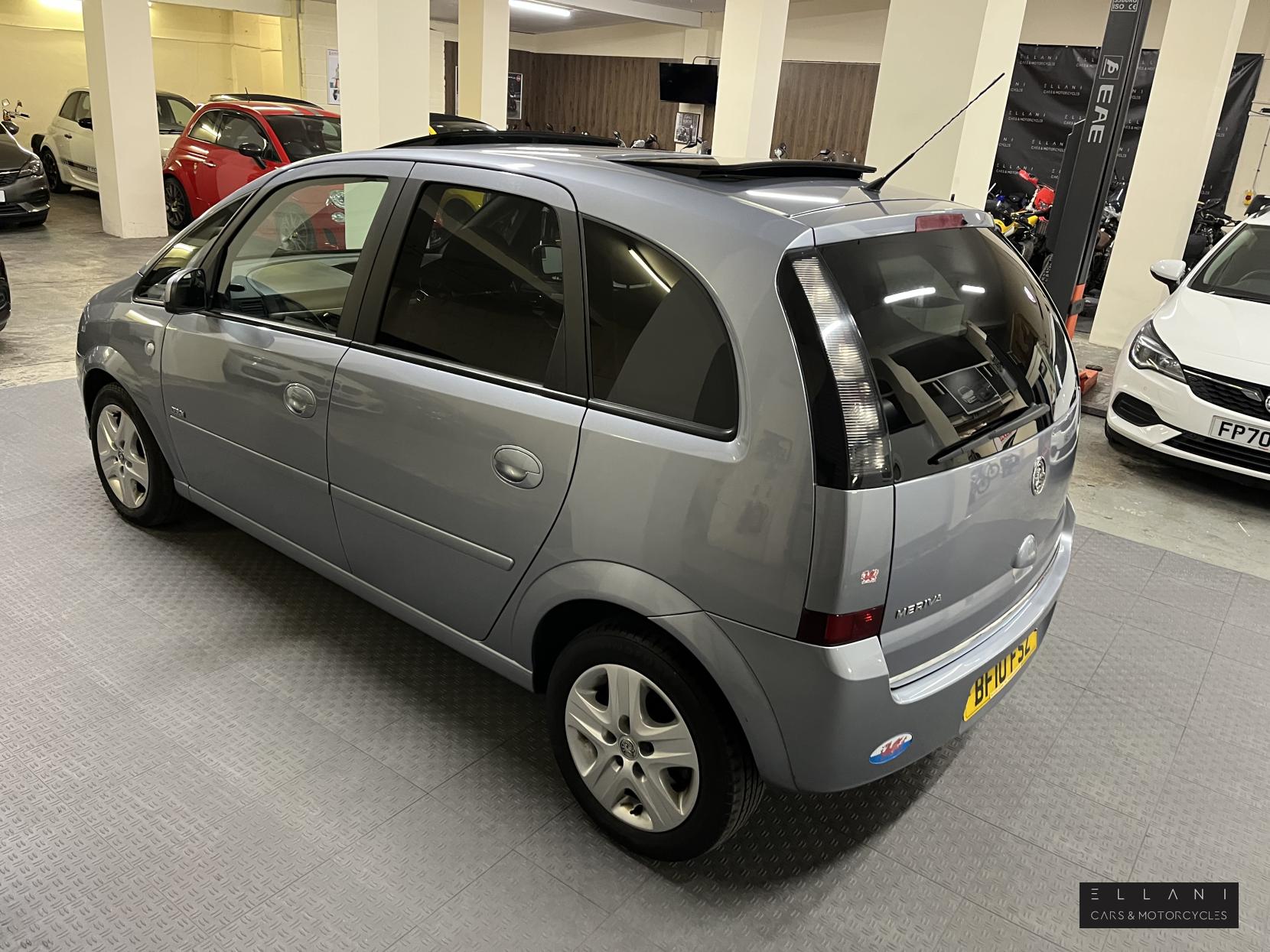 Vauxhall Meriva 1.4i 16v Design MPV 5dr Petrol Manual (a/c) (148 g/km, 89 bhp)