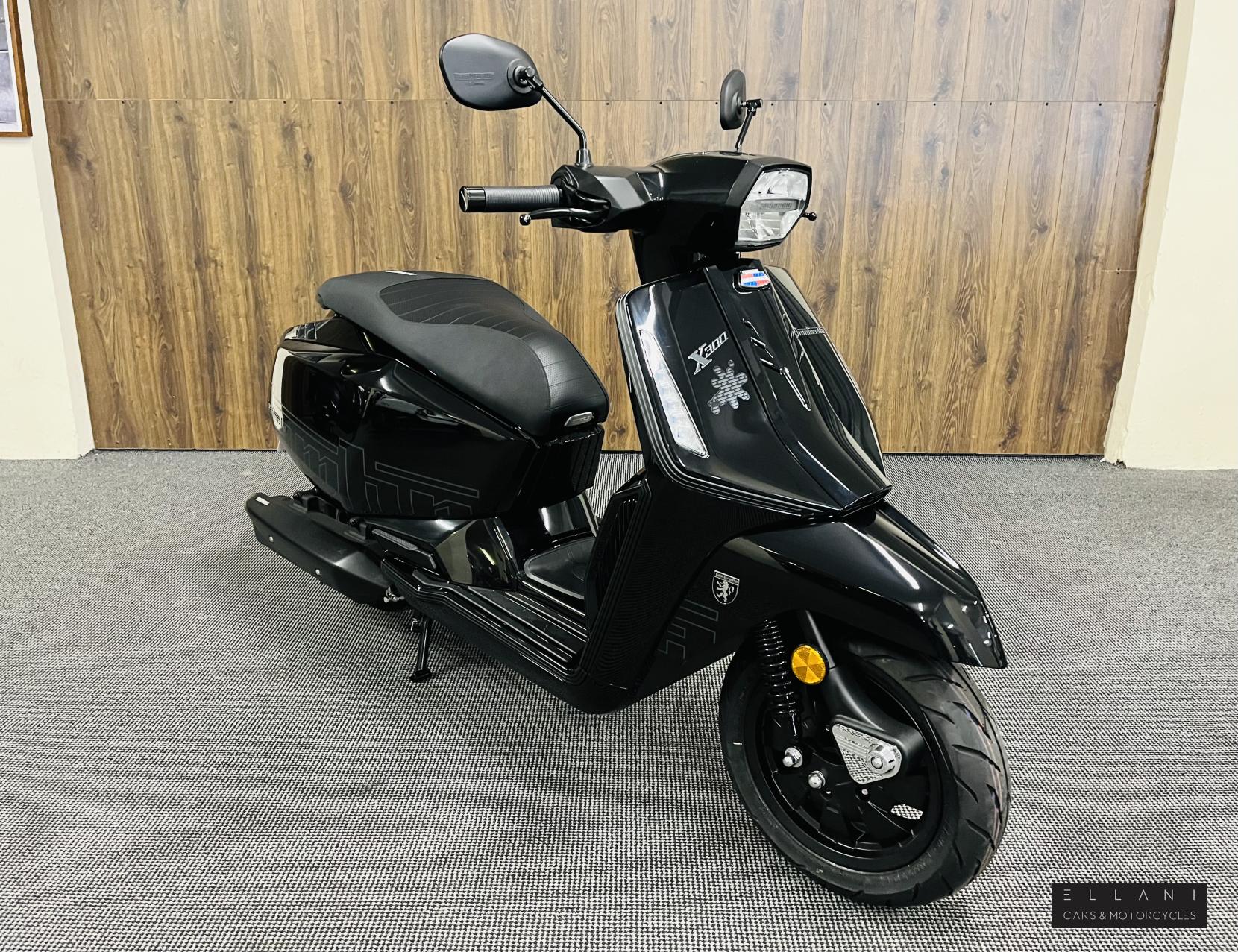 Lambretta X 300 300 Scooter Petrol Automatic Euro 5 (25 ps)