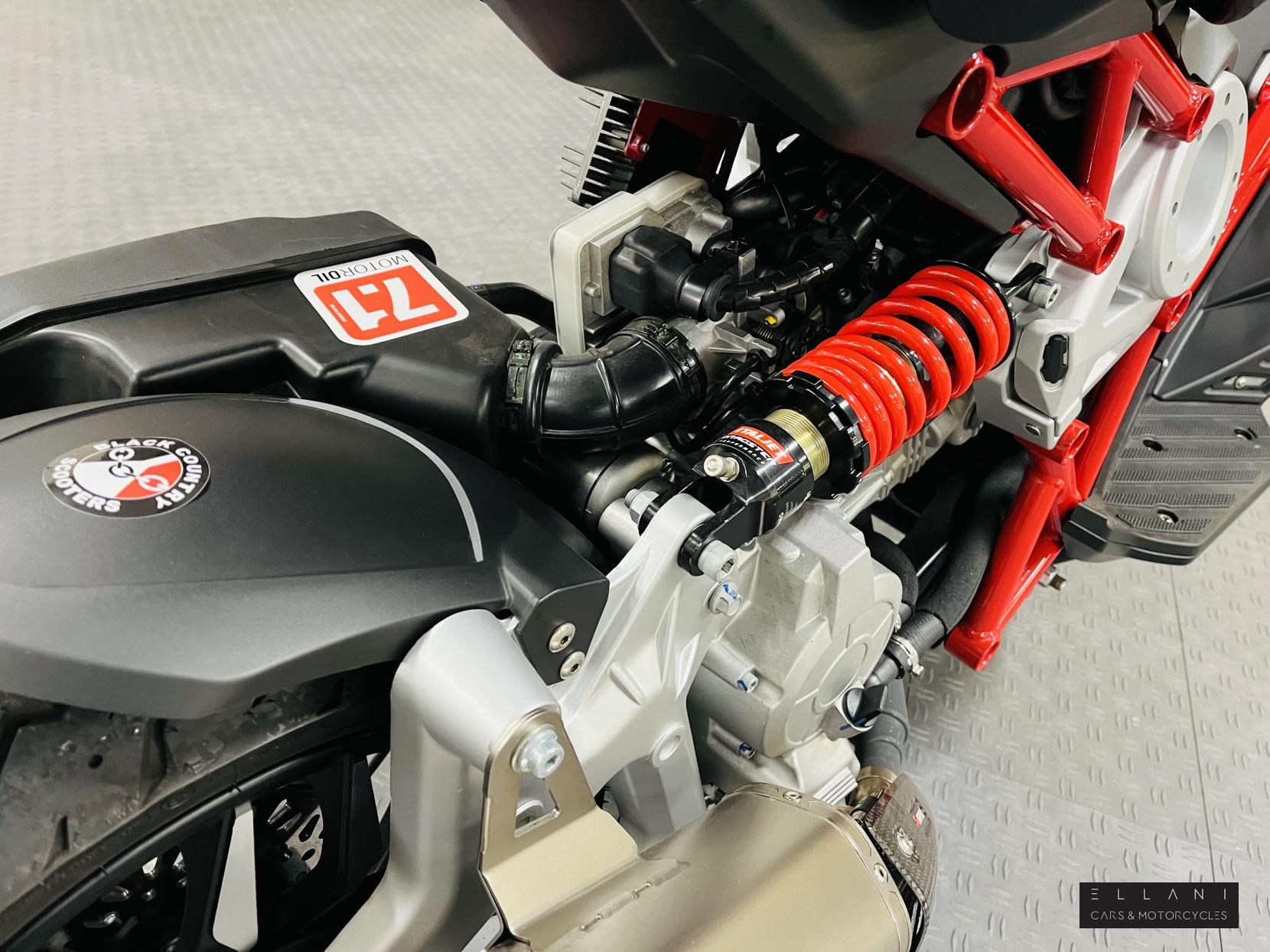 Italjet Dragster 200 200 Scooter Petrol CVT Euro 5 (17 ps)