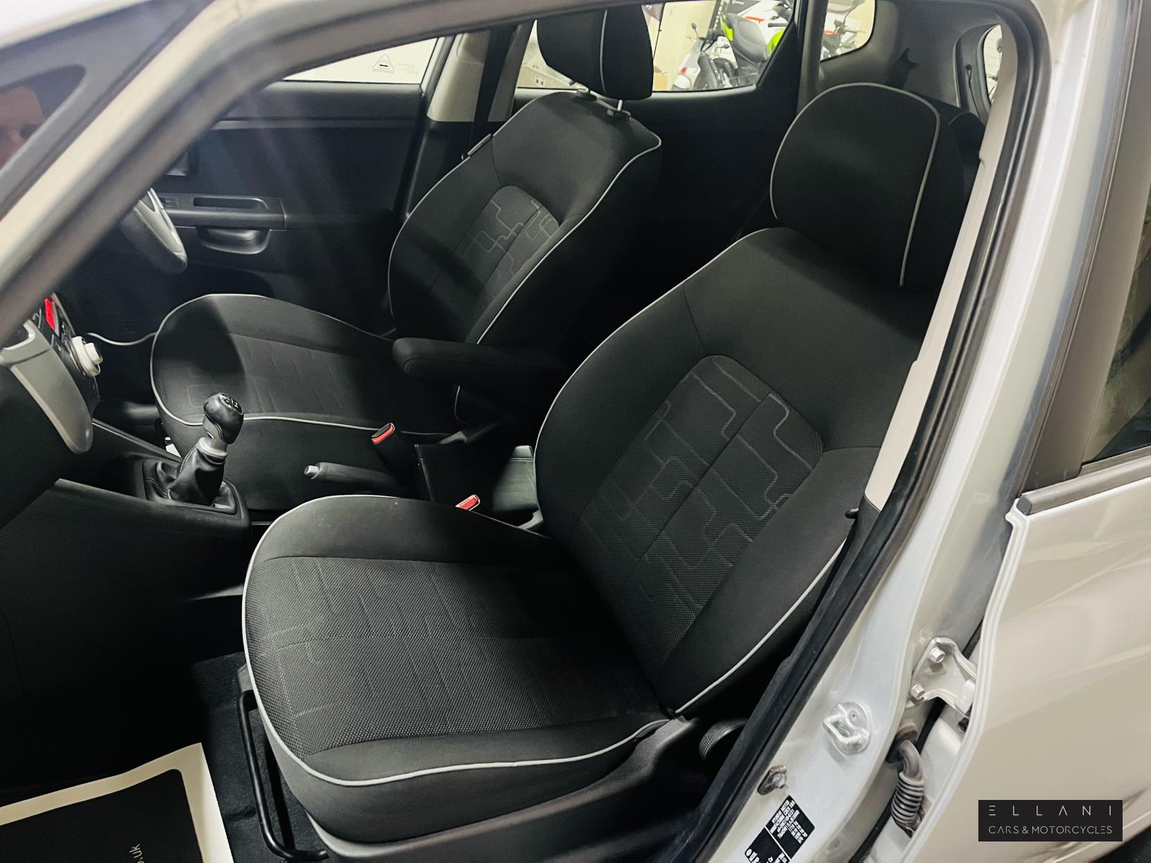 Kia Venga 1.4 3 MPV 5dr Petrol Manual Euro 5 (89 bhp)