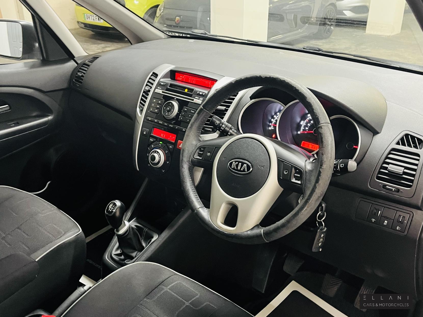 Kia Venga 1.4 3 MPV 5dr Petrol Manual Euro 5 (89 bhp)