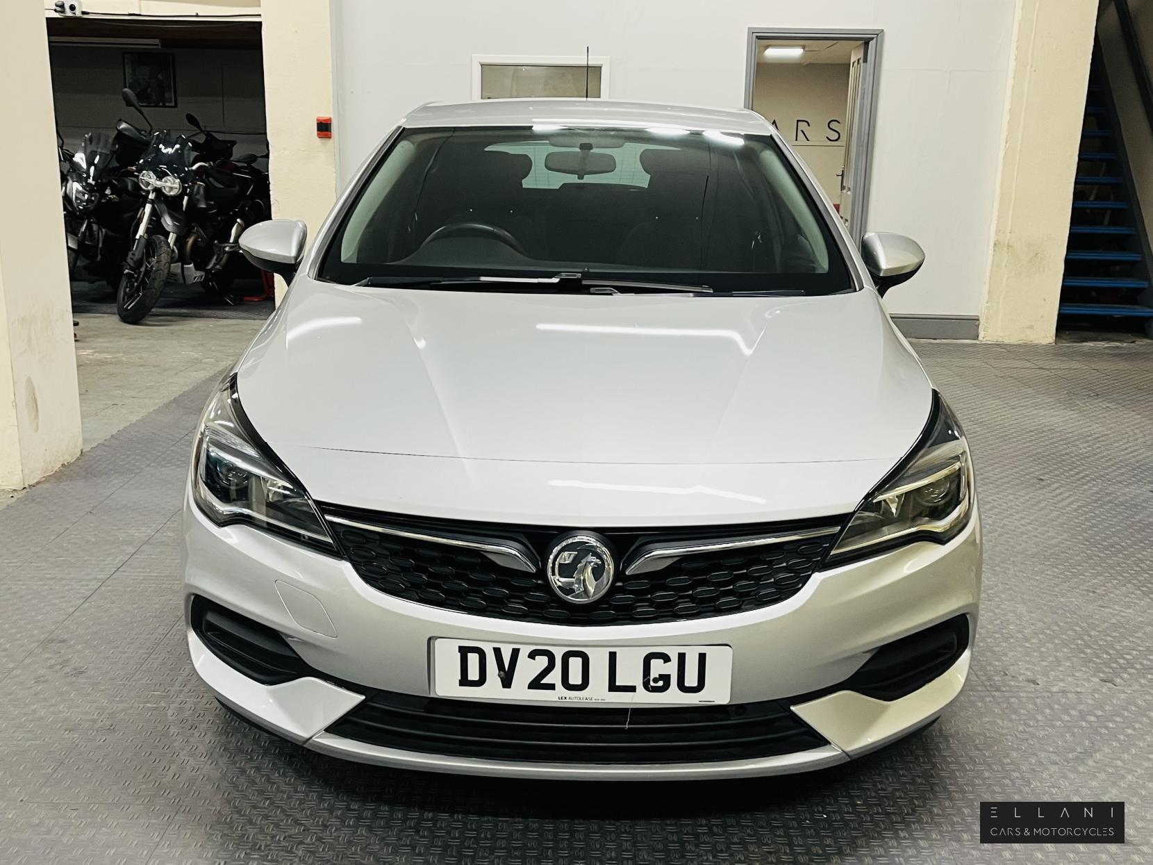 Vauxhall Astra 1.5 Turbo D Business Edition Nav Hatchback 5dr Diesel Manual Euro 6 (s/s) (105 ps)