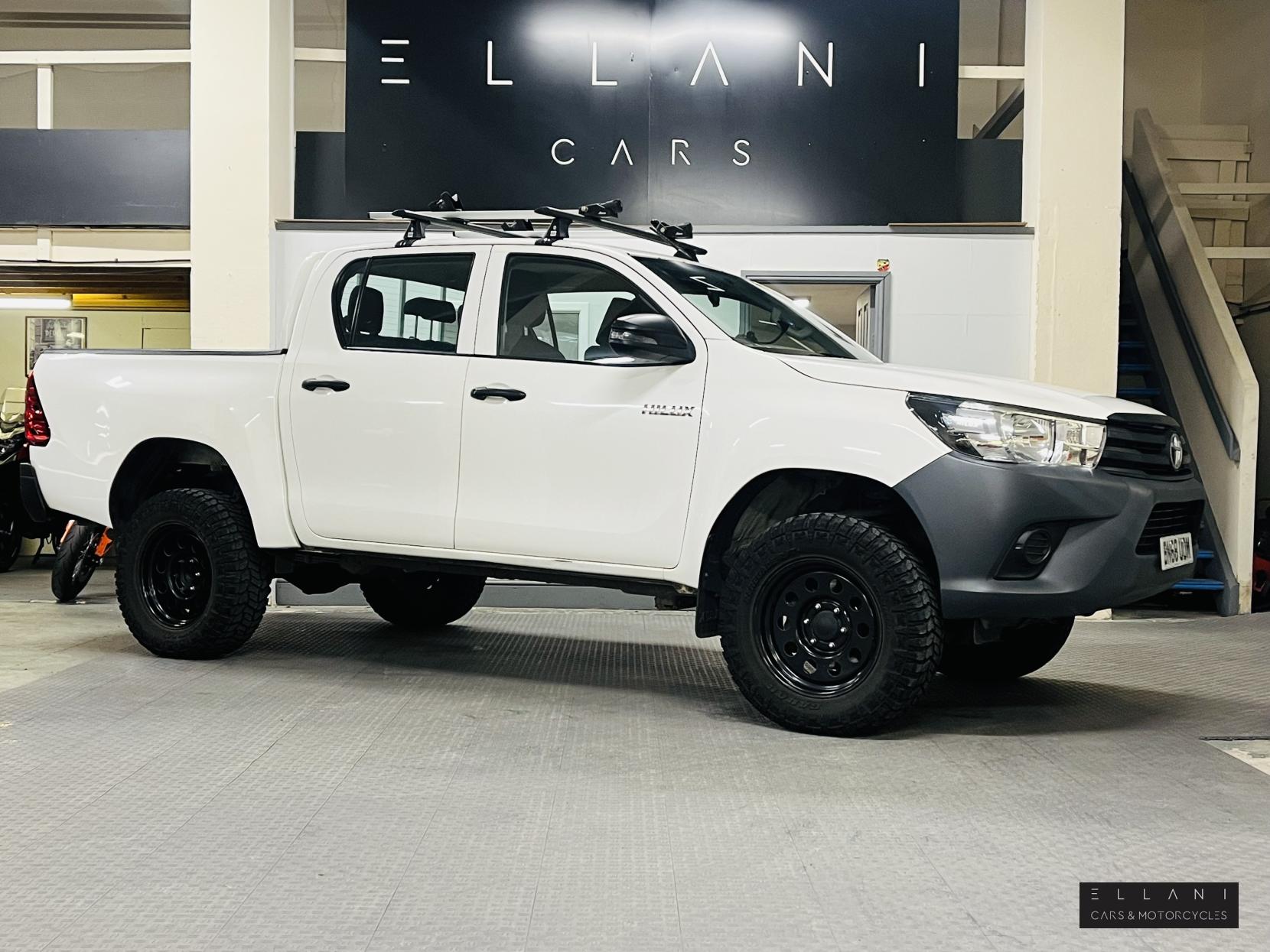 Toyota Hilux 2.4 D-4D Active Pickup 2dr Diesel Manual 4WD Euro 6 (150 ps)