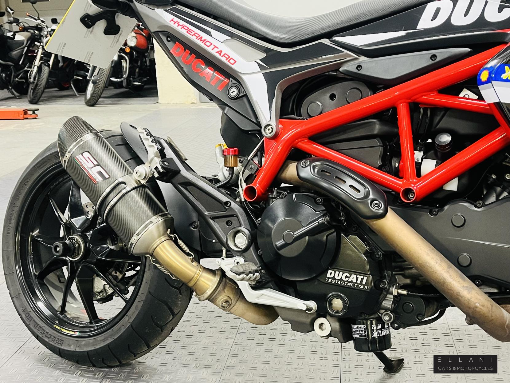 Ducati Hypermotard 821 Super Moto Petrol Manual ()