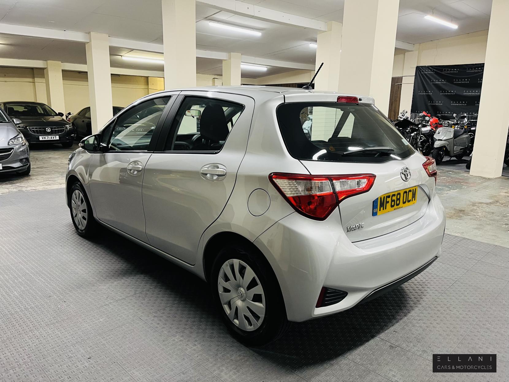 Toyota Yaris 1.0 VVT-i Active Hatchback 5dr Petrol Manual Euro 6 (72 ps)