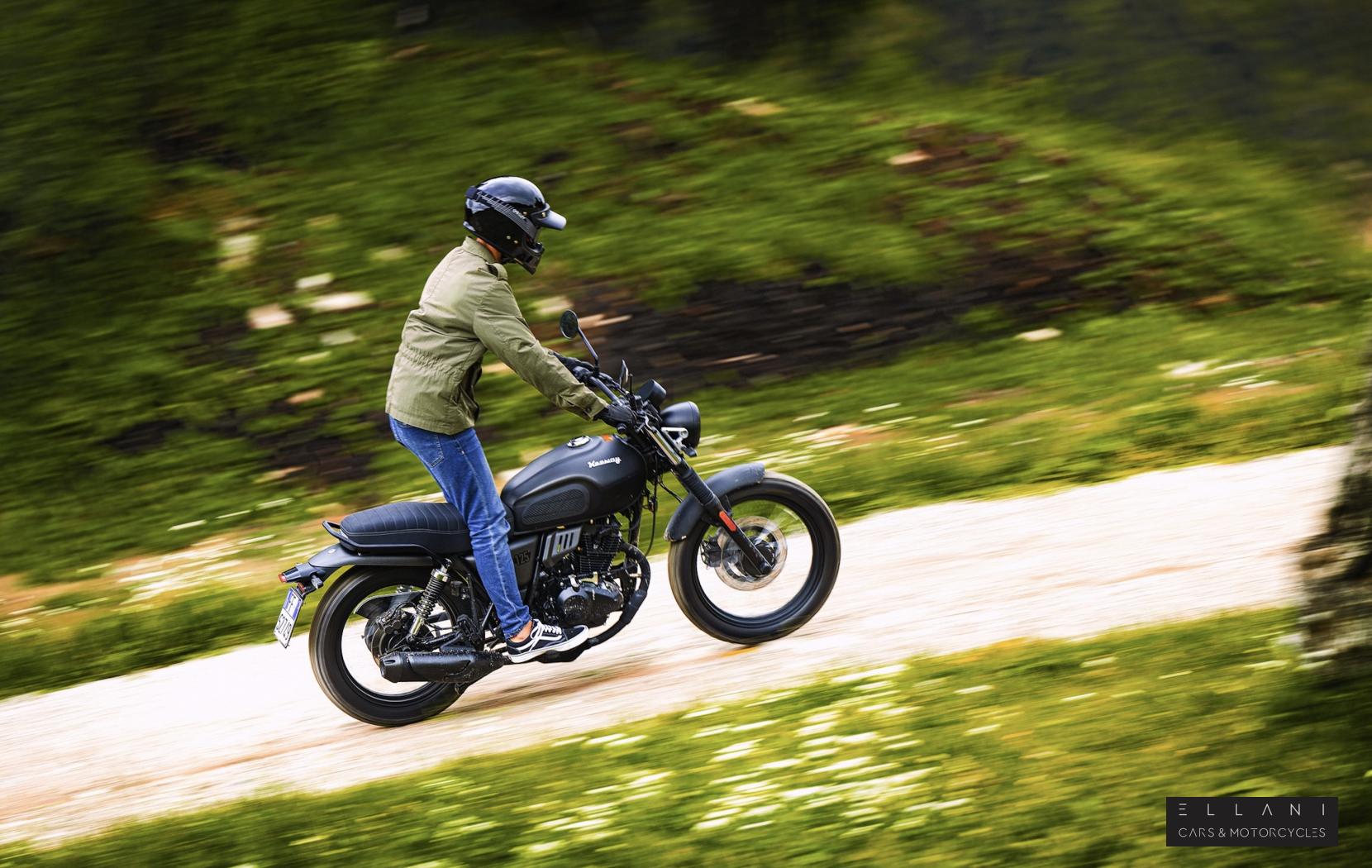 Keeway X-Light 125 125 Roadster/Retro Petrol Manual Euro 5 (11 ps)