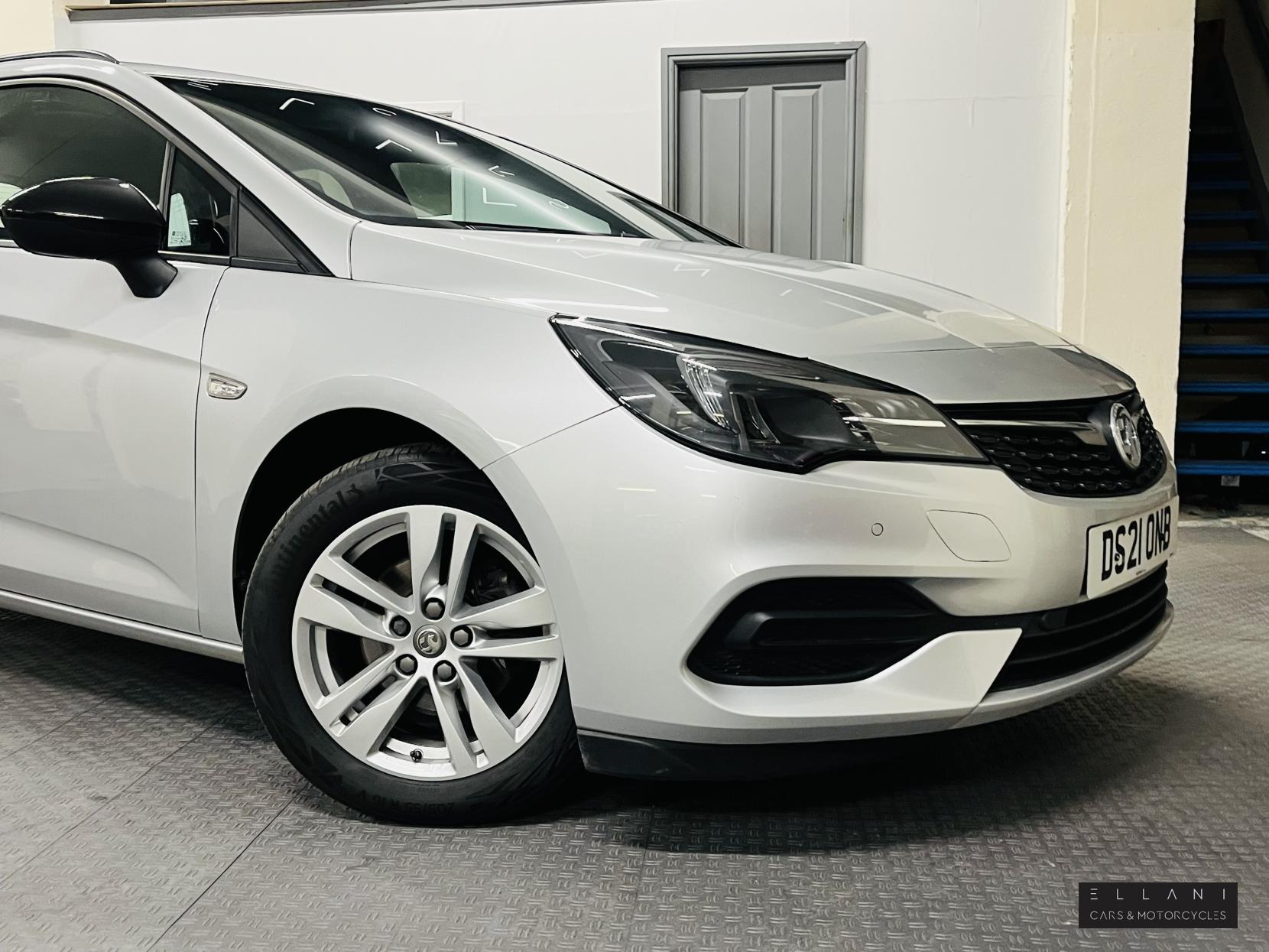 Vauxhall Astra 1.5 Turbo D Business Edition Nav Sports Tourer 5dr Diesel Manual Euro 6 (s/s) (122 ps)