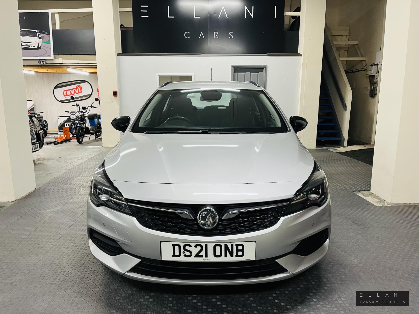 Vauxhall Astra 1.5 Turbo D Business Edition Nav Sports Tourer 5dr Diesel Manual Euro 6 (s/s) (122 ps)