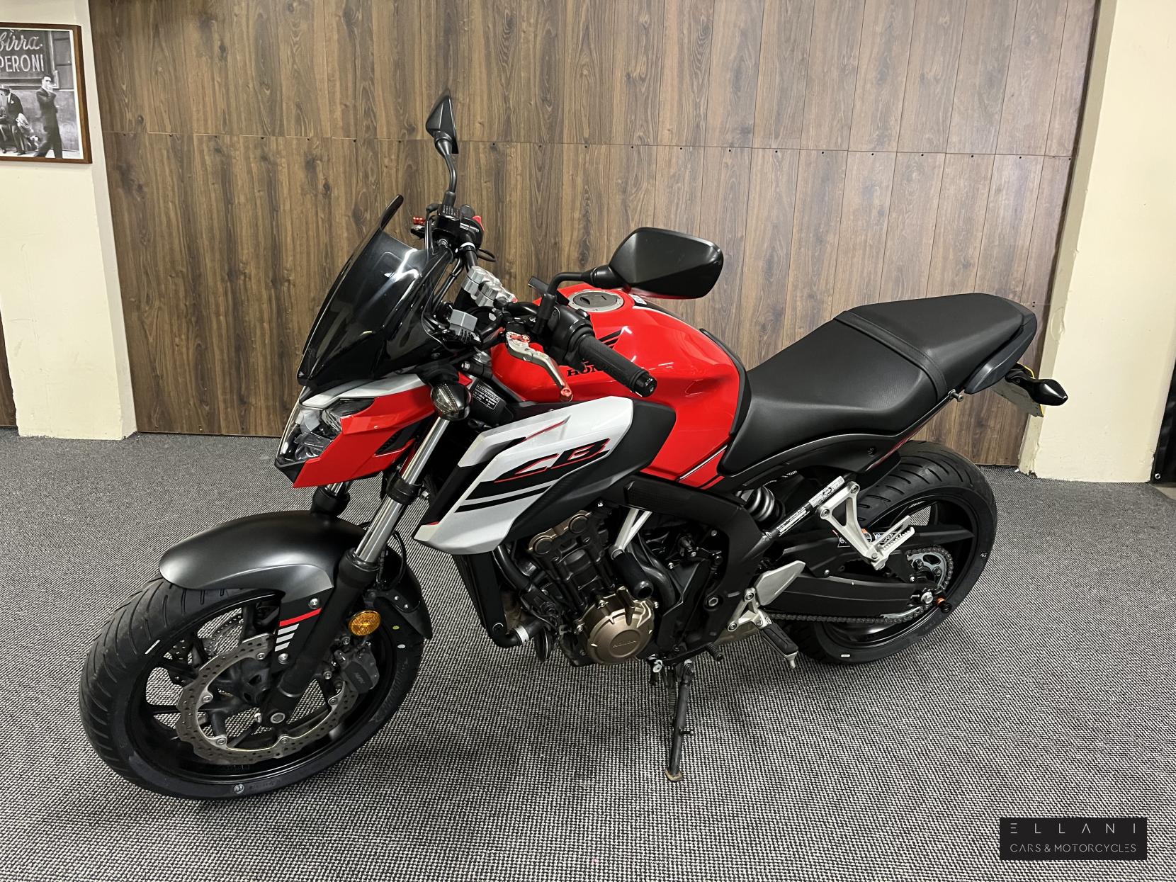 Honda CB650F 650 Naked Petrol Manual Euro 4 (88 ps)