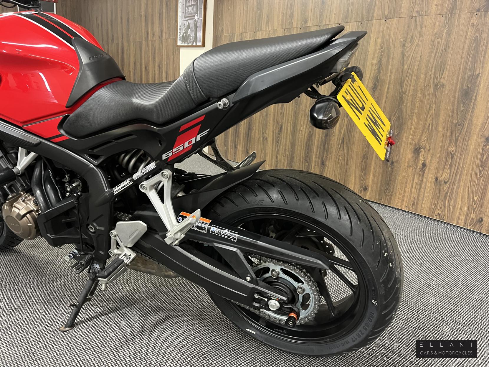Honda CB650F 650 Naked Petrol Manual Euro 4 (88 ps)