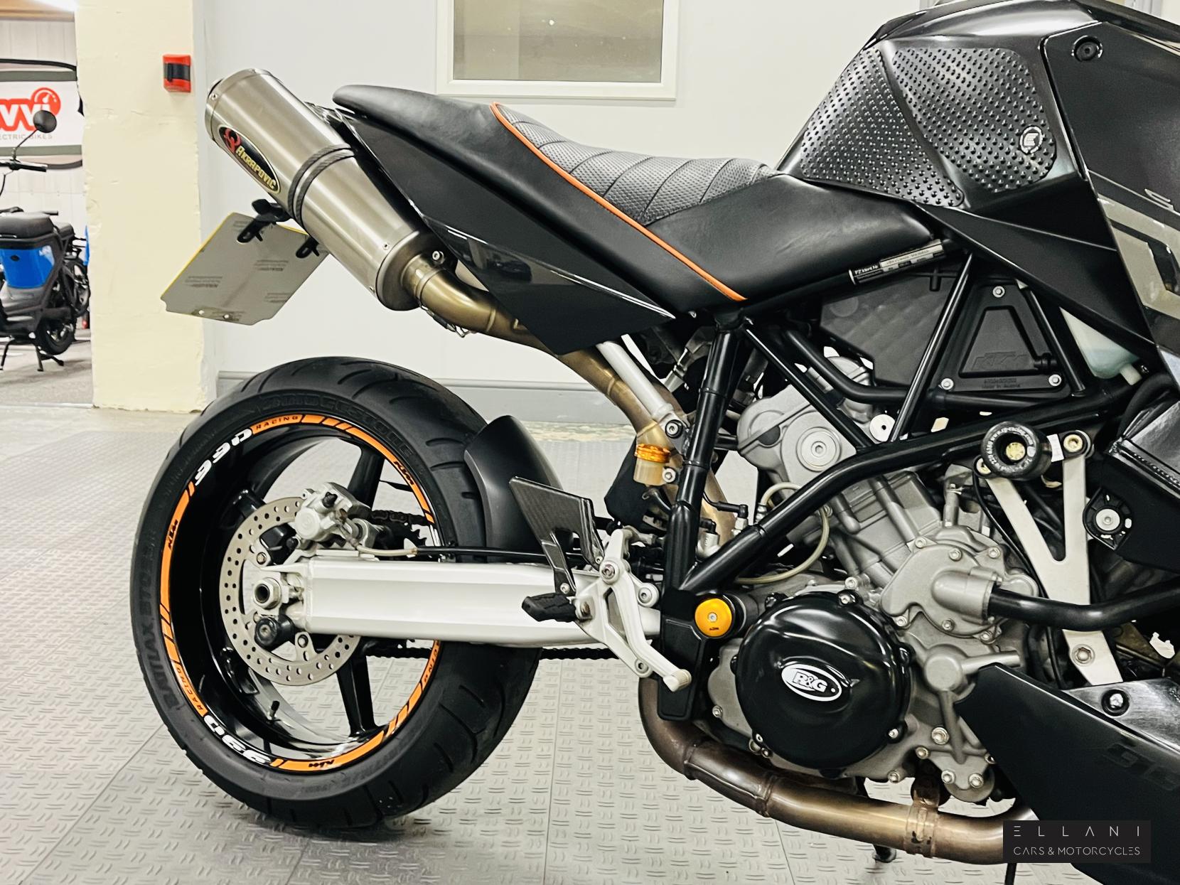 KTM 990 Super Duke