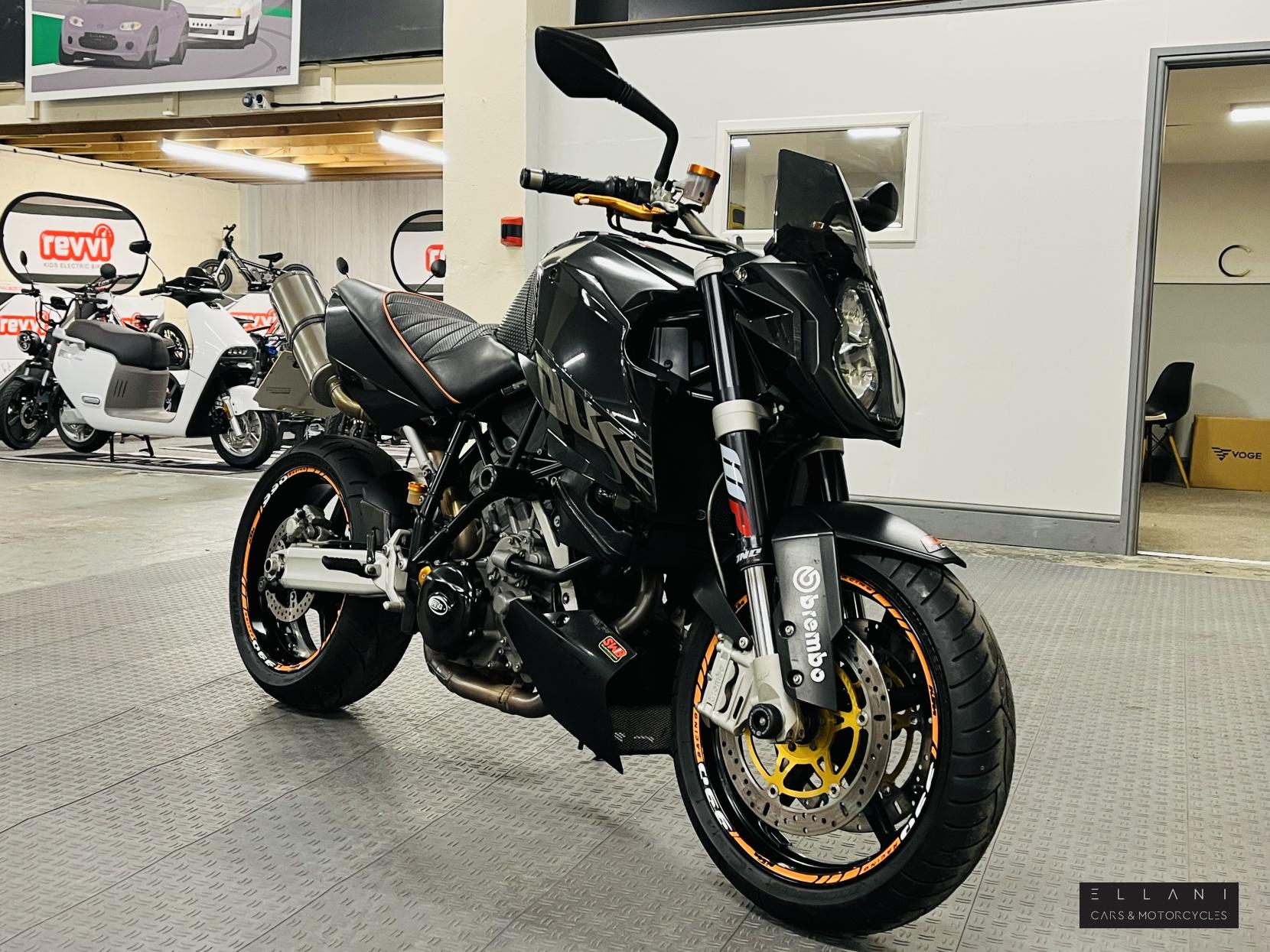 KTM 990 Super Duke