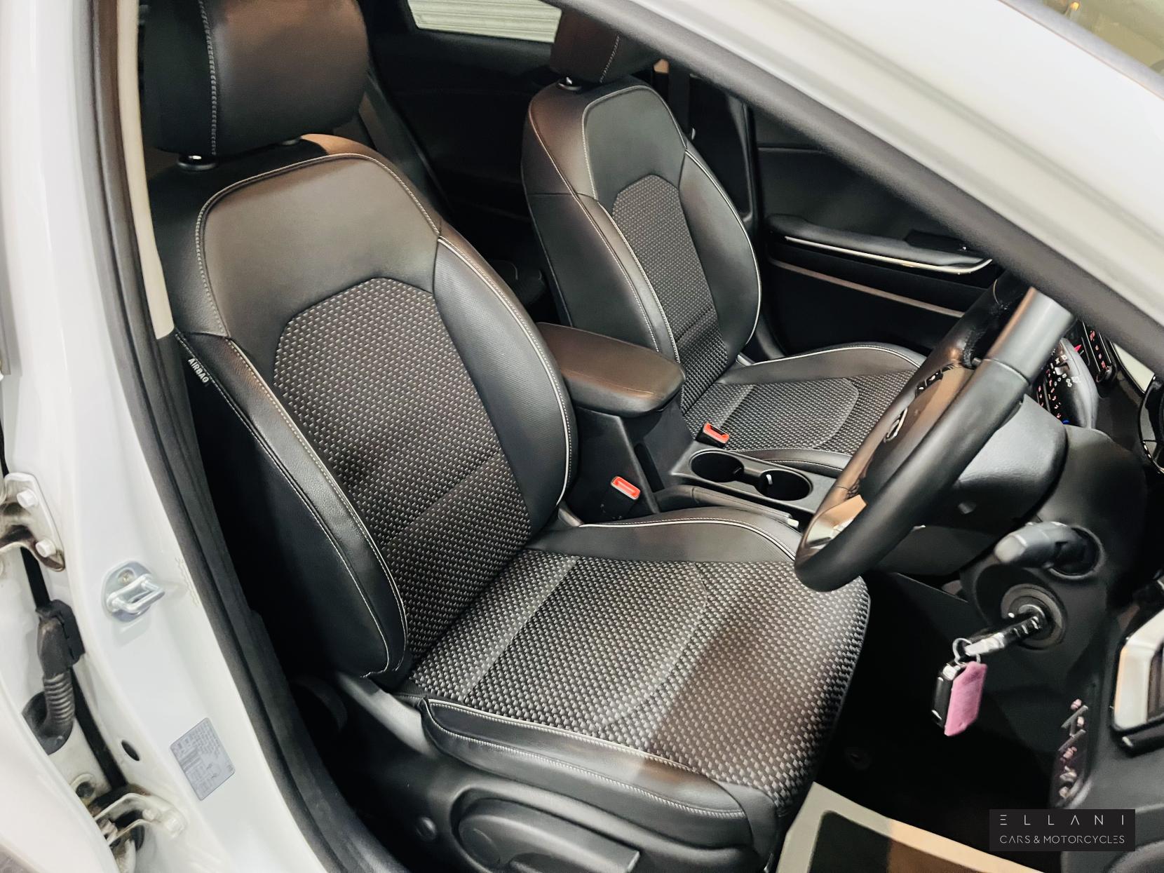 Kia Ceed 1.6 CRDi 3 Hatchback 5dr Diesel DCT Euro 6 (s/s) (114 bhp)