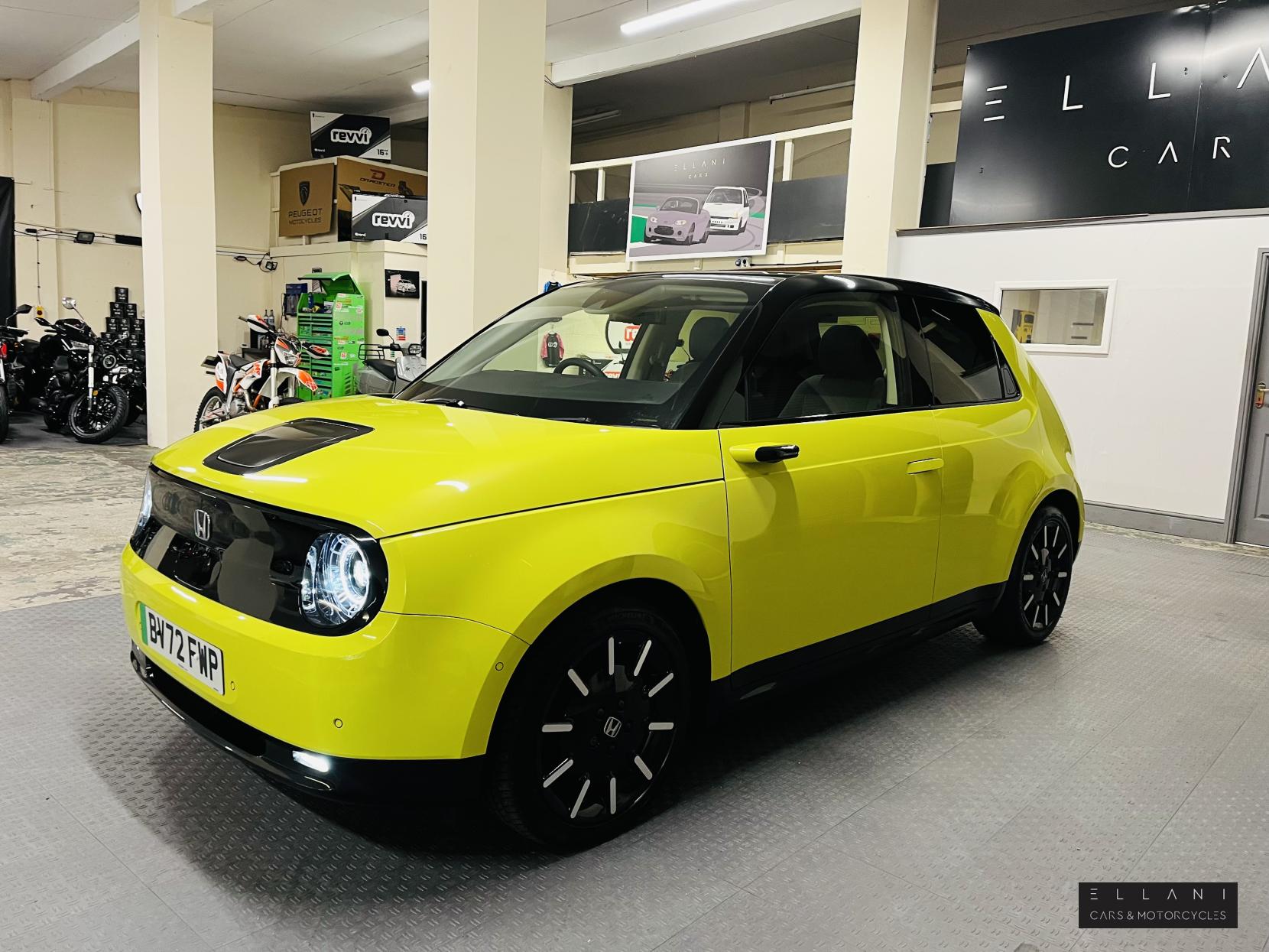 Honda Honda E 35.5kWh Advance Hatchback 5dr Electric Auto (17in Alloy) (154 ps)