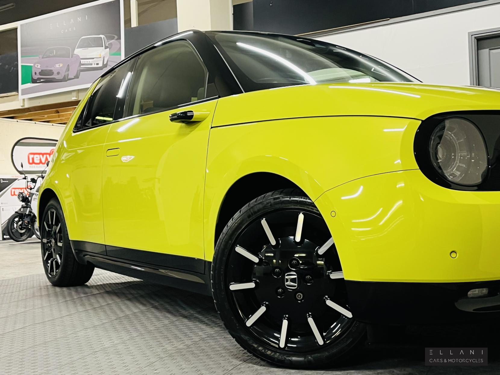 Honda Honda E 35.5kWh Advance Hatchback 5dr Electric Auto (17in Alloy) (154 ps)