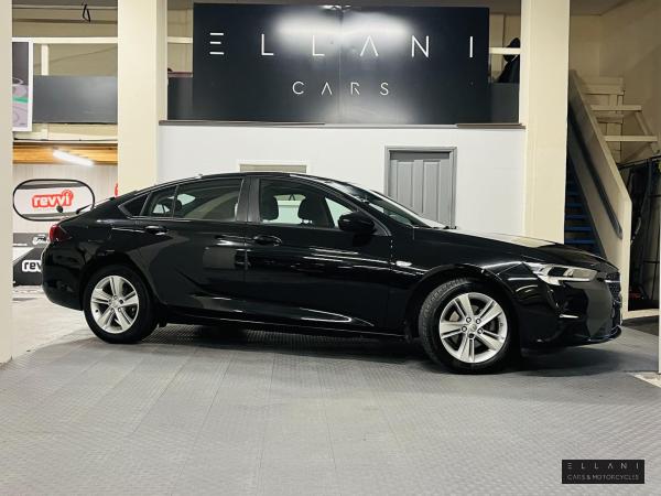 Vauxhall Insignia 1.5 Turbo D SE Nav Grand Sport 5dr Diesel Manual Euro 6 (s/s) (122 ps)