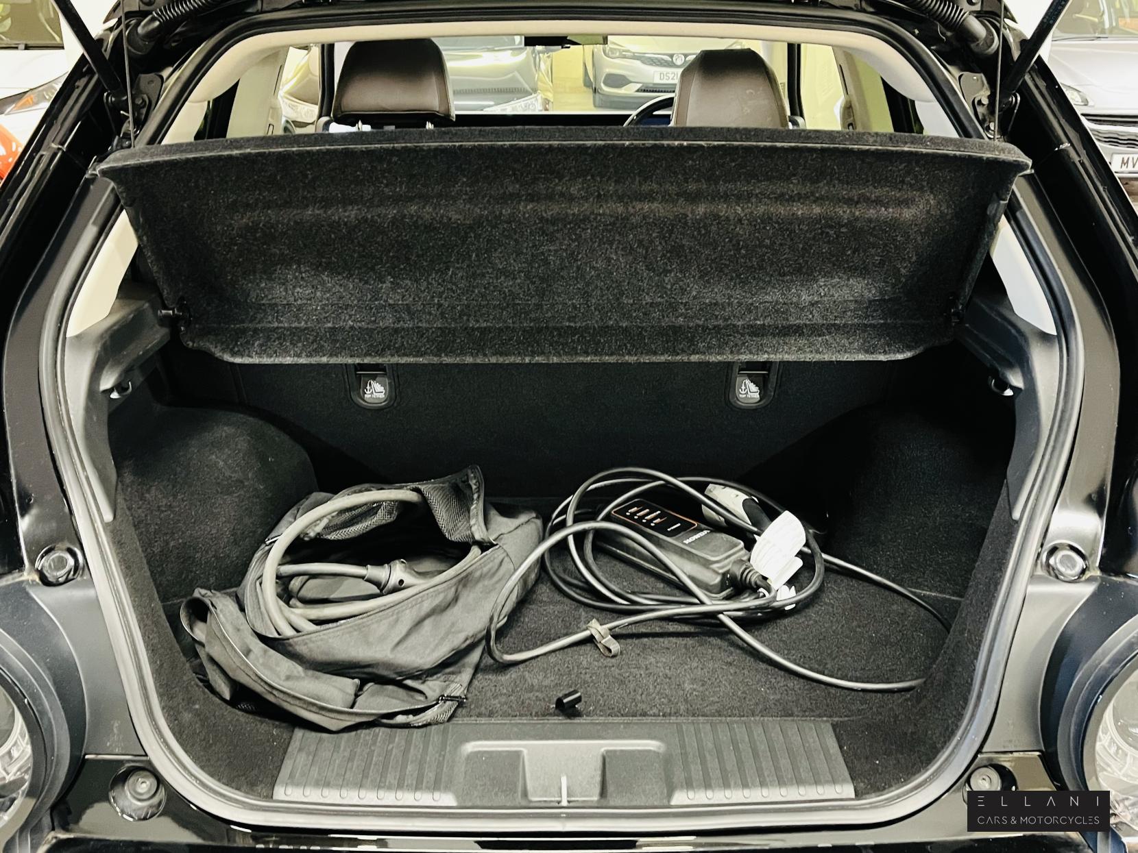 Honda Honda E 35.5kWh Advance Hatchback 5dr Electric Auto (17in Alloy) (154 ps)