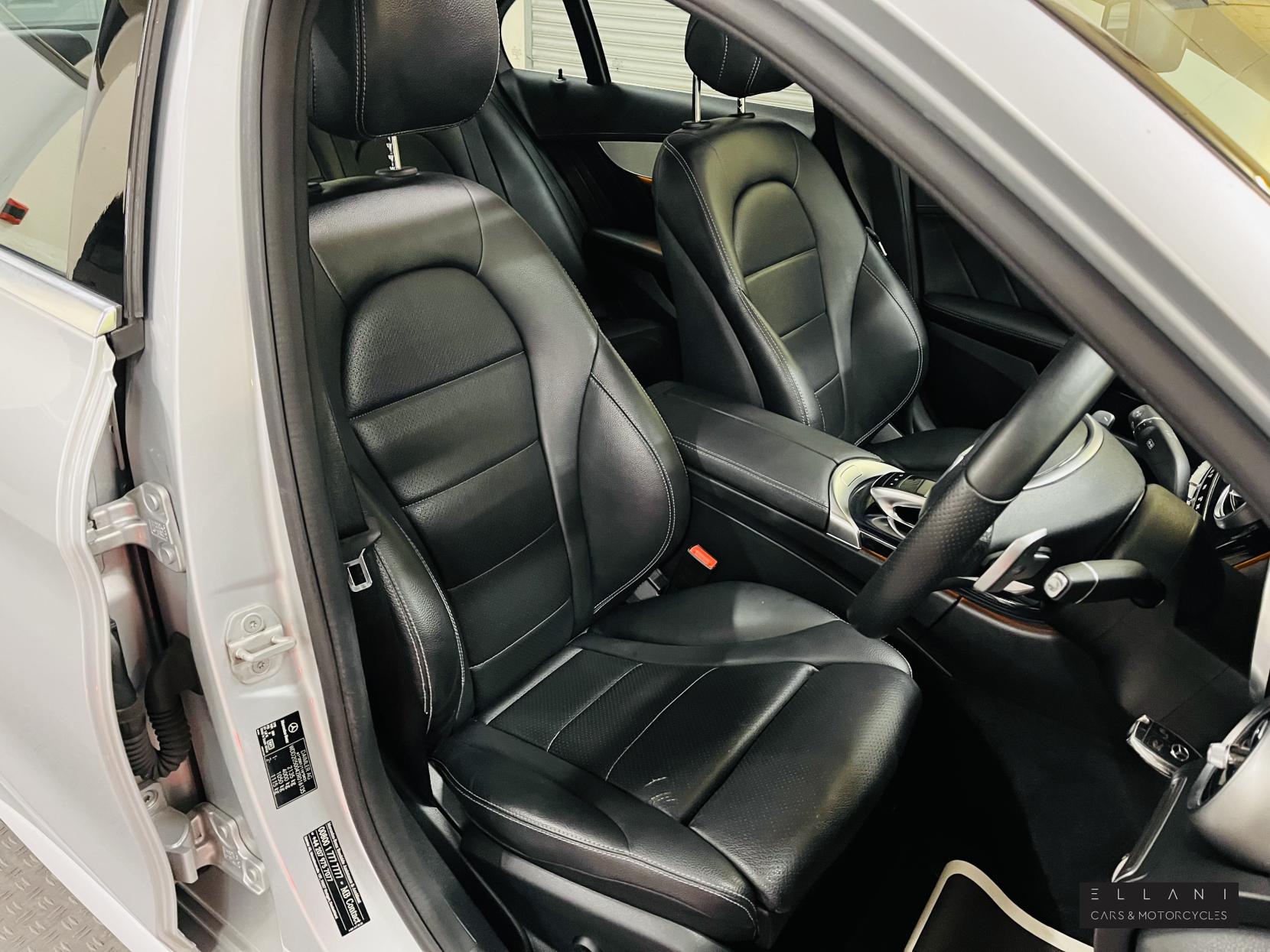 Mercedes-Benz C Class 2.1 C220 BlueTEC AMG Line (Premium) Saloon 4dr Diesel G-Tronic+ Euro 6 (s/s) (170 ps)