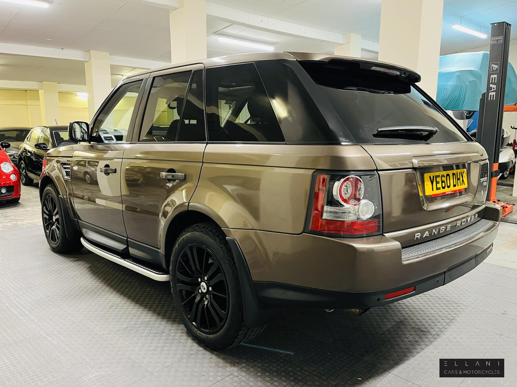 Land Rover Range Rover Sport 3.0 TD V6 HSE SUV 5dr Diesel CommandShift 4WD Euro 4 (245 ps)