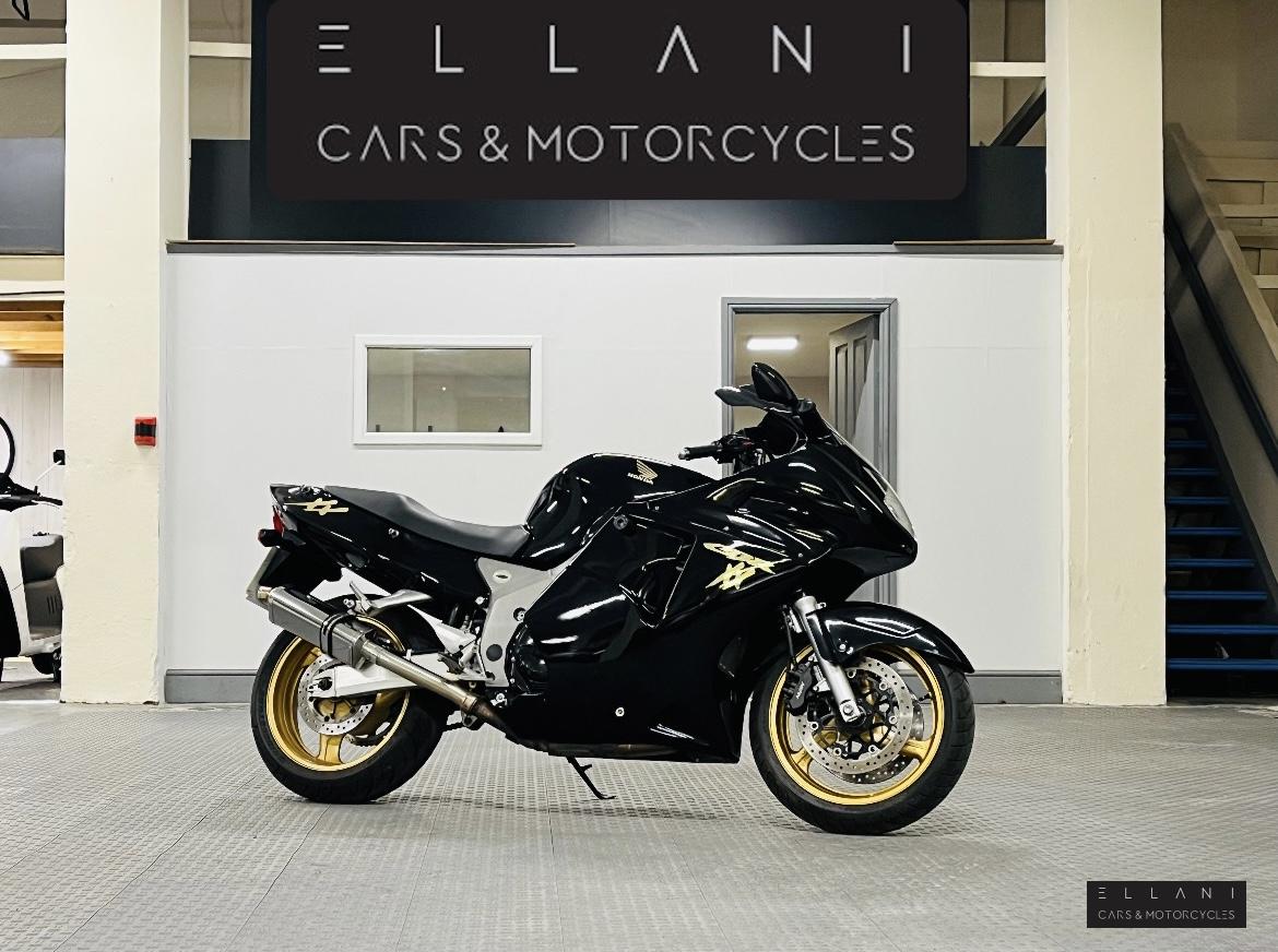 Honda CBR1100XX Super Blackbird 1100 Sports Tourer Petrol Manual (166 ps)