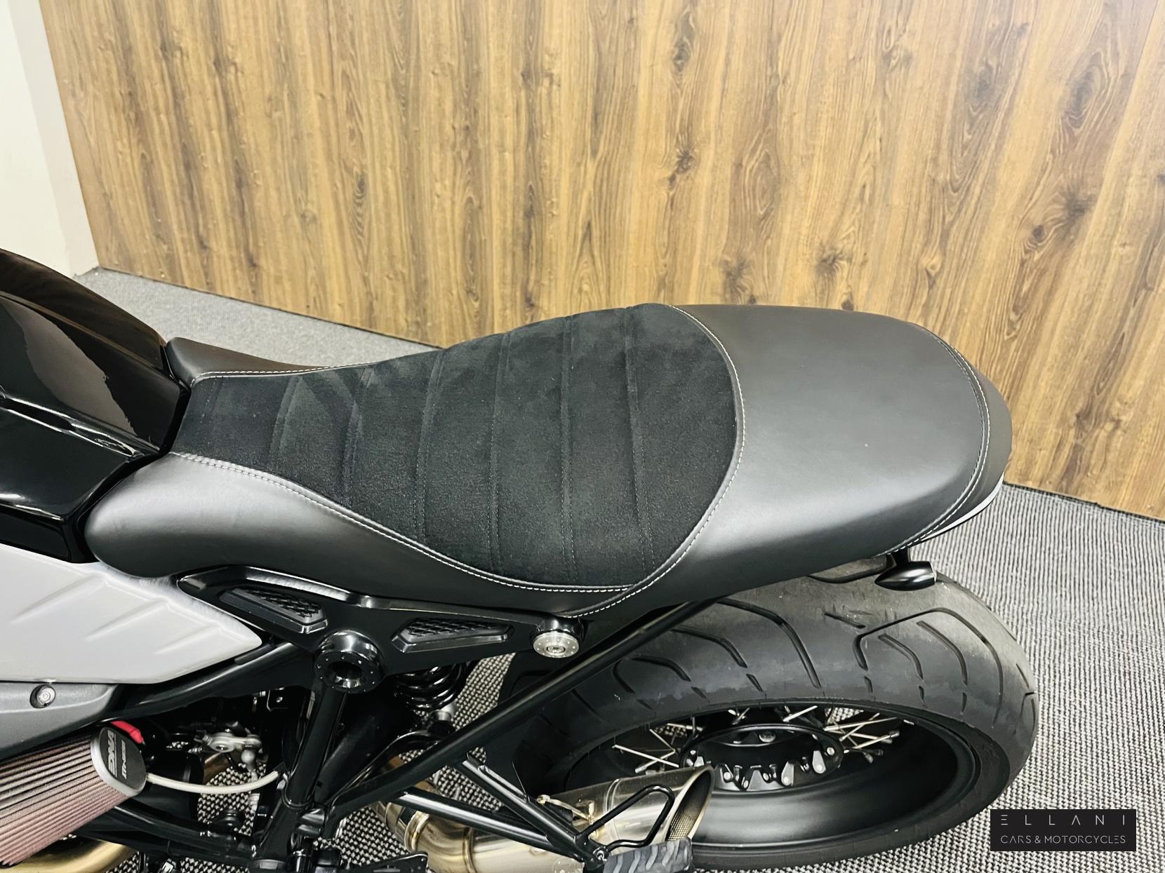 BMW R nineT 1170 Roadster/Retro Petrol Manual Euro 4 (110 ps)