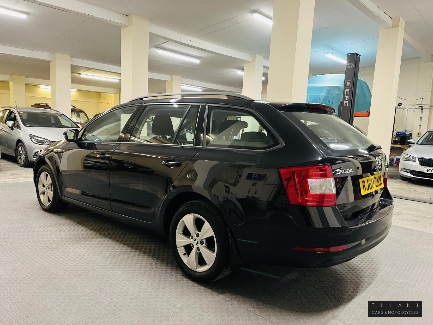 Skoda Octavia 1.6 TDI S Estate 5dr Diesel Manual Euro 6 (s/s) (115 ps)