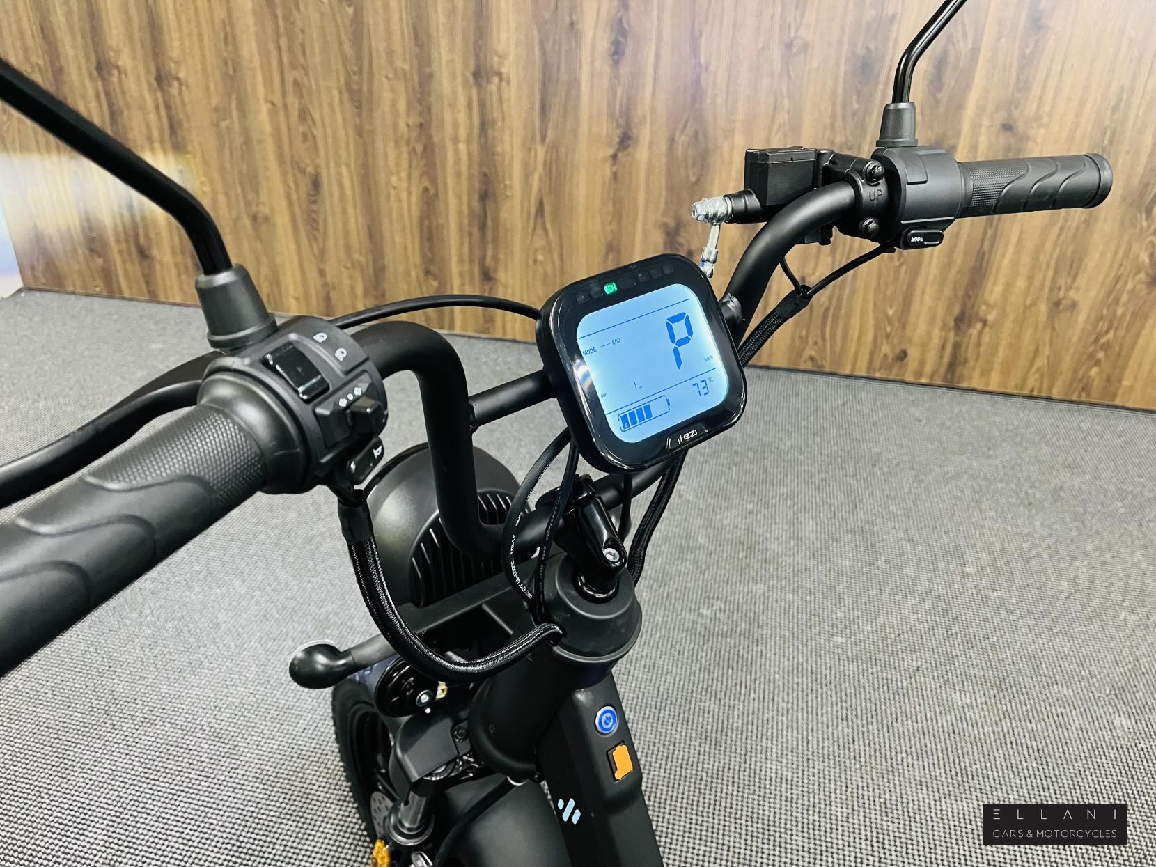 Keeway E-Zi Mini Moped (2019 - )