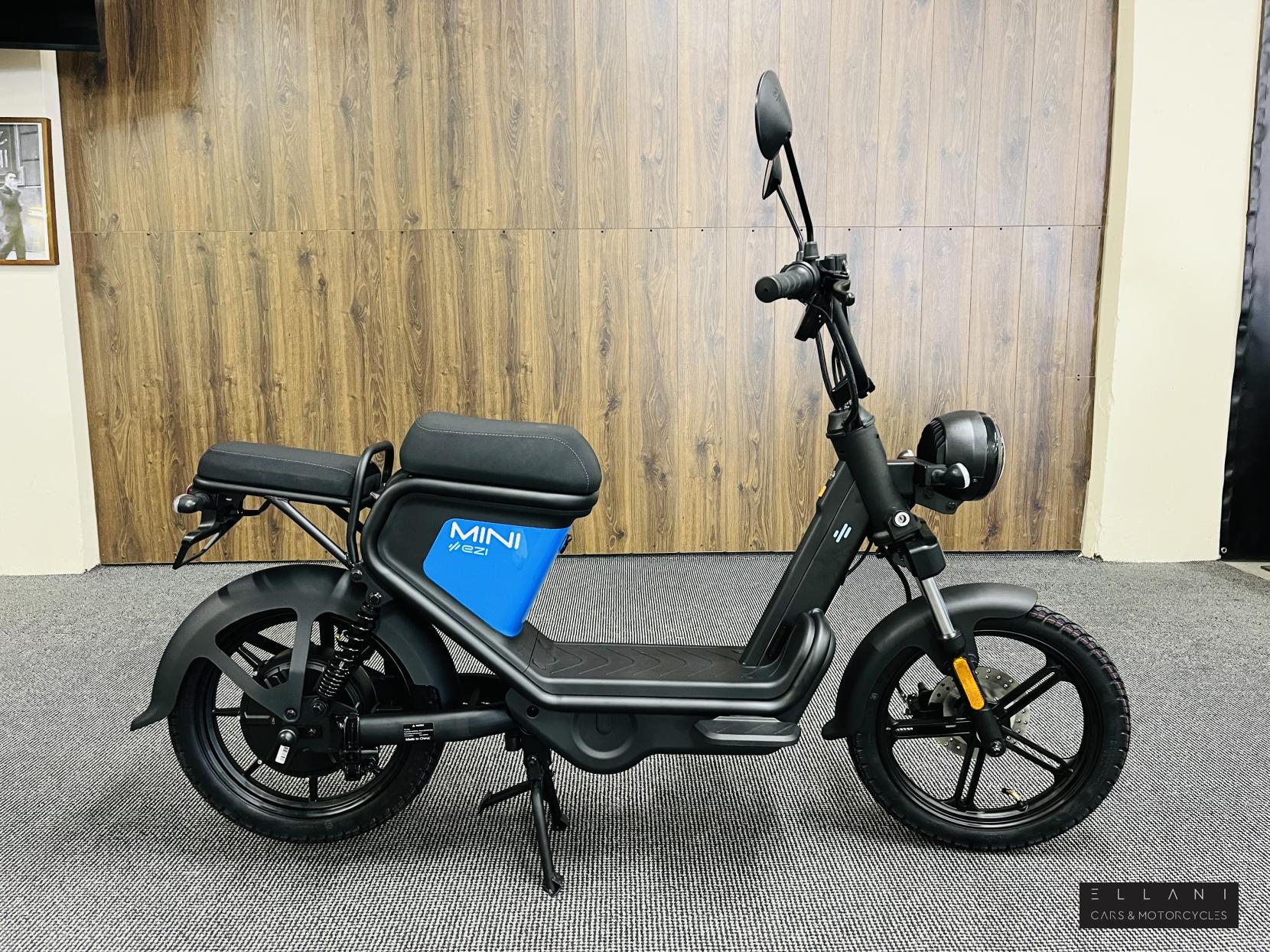 Keeway E-Zi Mini Moped (2019 - )