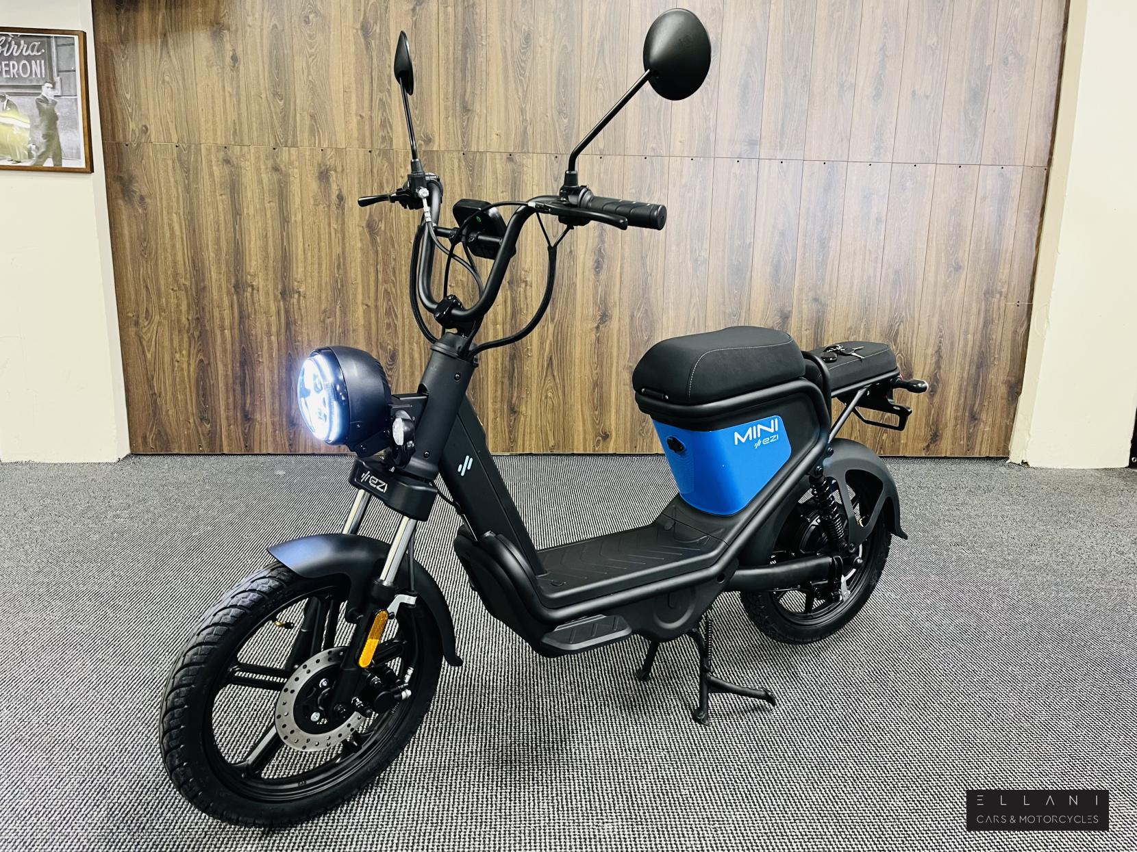 Keeway E-Zi Mini Moped (2019 - )
