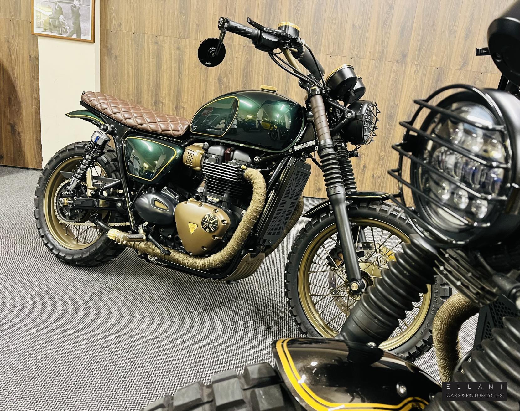 Triumph Bonneville T100 900 Roadster/Retro Petrol Manual Euro 4 (56 ps)