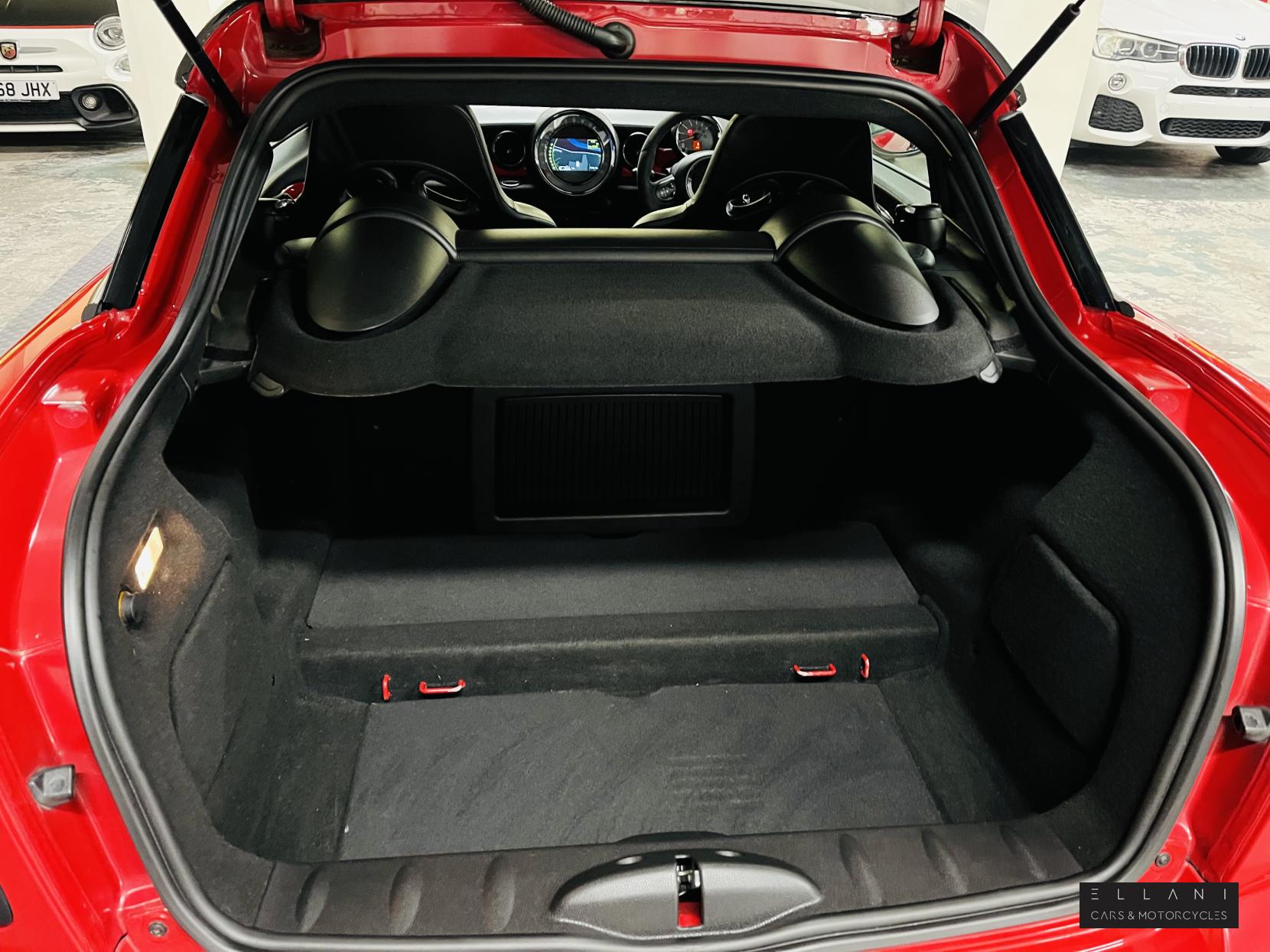 MINI Coupe 1.6 John Cooper Works Coupe 2dr Petrol Manual Euro 5 (211 ps)